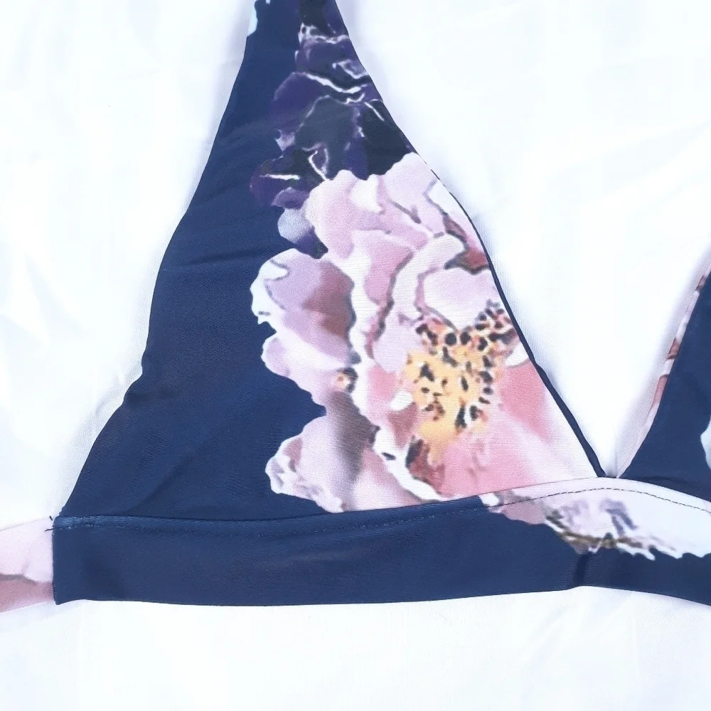 Navy Blue Floral Bikini Top Size Medium - Picture 2 of 6